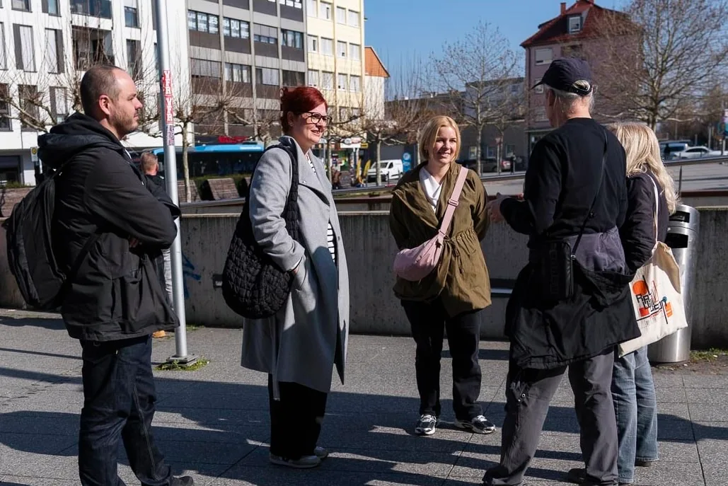 Wie attraktiv ist der Hauptbahnhof? Grüne machen sich vor Ort ein Bild