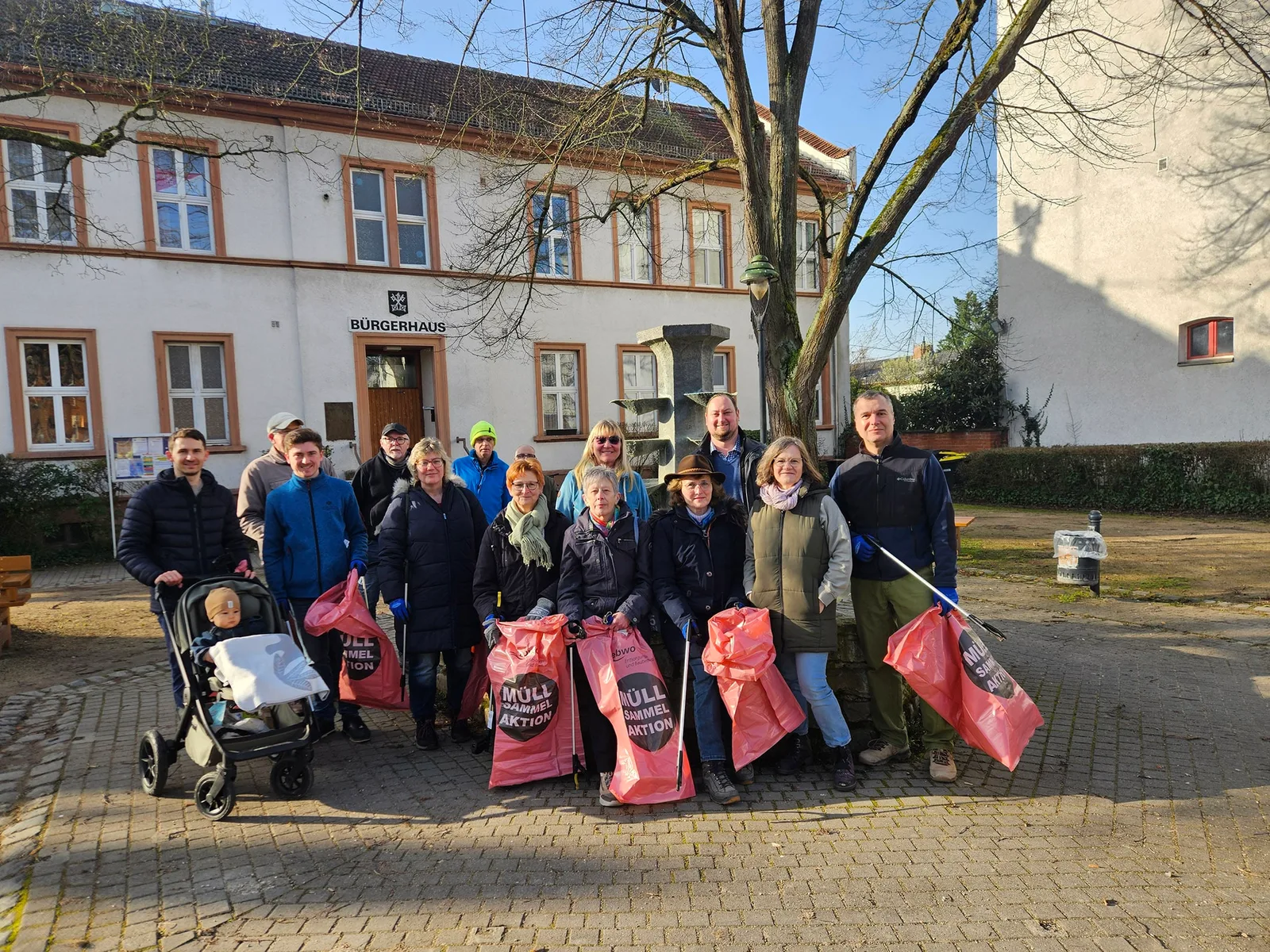 Horchheim räumt auf: Zahlreiche Säcke Müll beim Dreck-Weg-Tag gesammelt