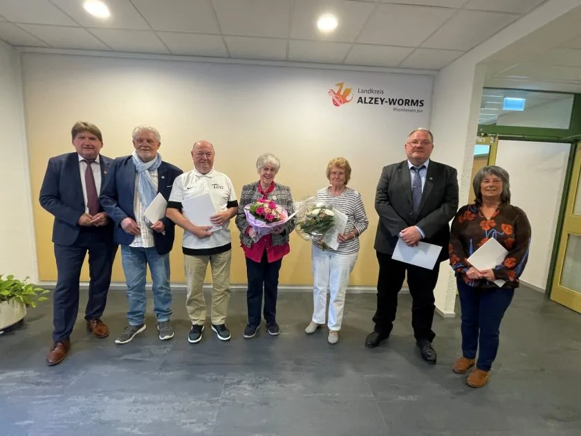 Landrat ehrt ehrenamtliches Engagement im Landkreis Alzey-Worms