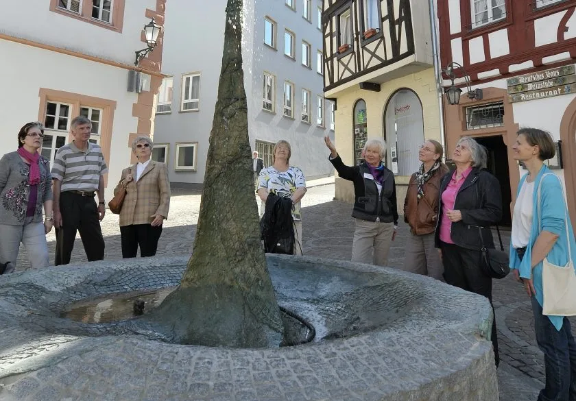 Zwischen Fachwerk, Geschichte und Rheinhessen-Charme: Alzey lädt zu besonderen Stadtführungen ein