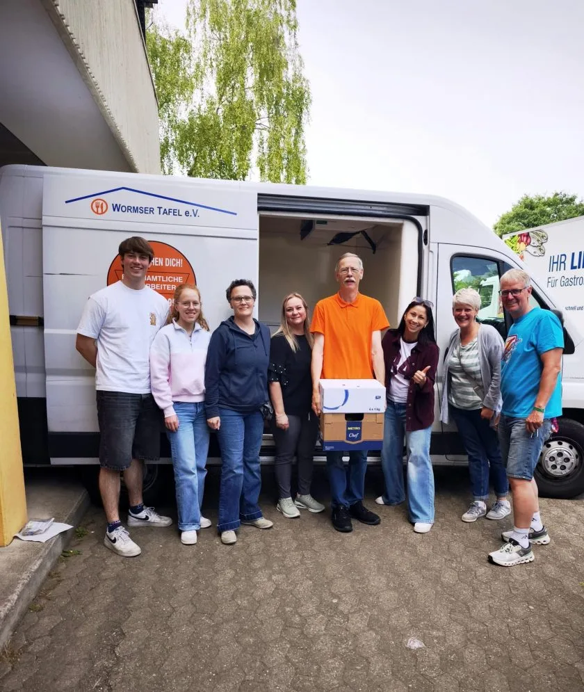 Sommerspendenaktion in Worms: Große Lebensmittelspende für die Wormser Tafel gesammelt