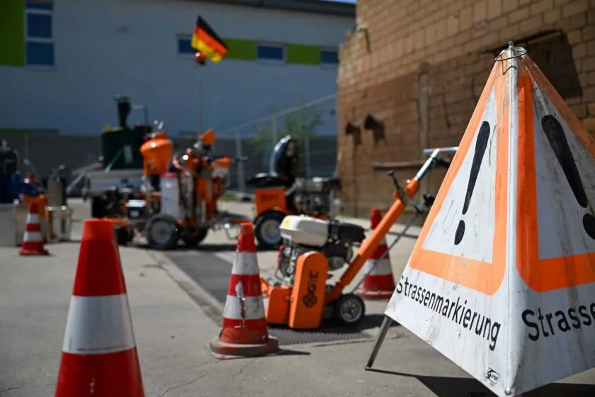 Achtung Autofahrer: Markierungsarbeiten legen Straßen in Worms lahm