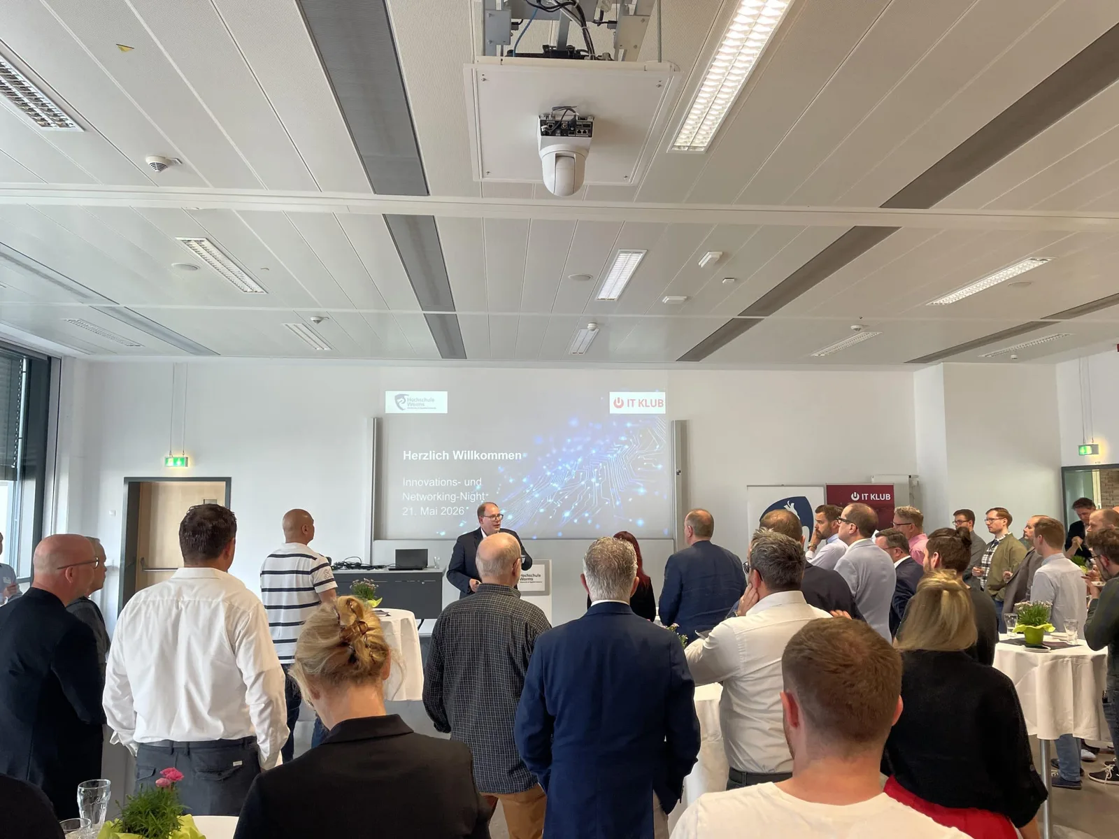 Innovationsnacht in Worms begeistert Wirtschaft und Wissenschaft