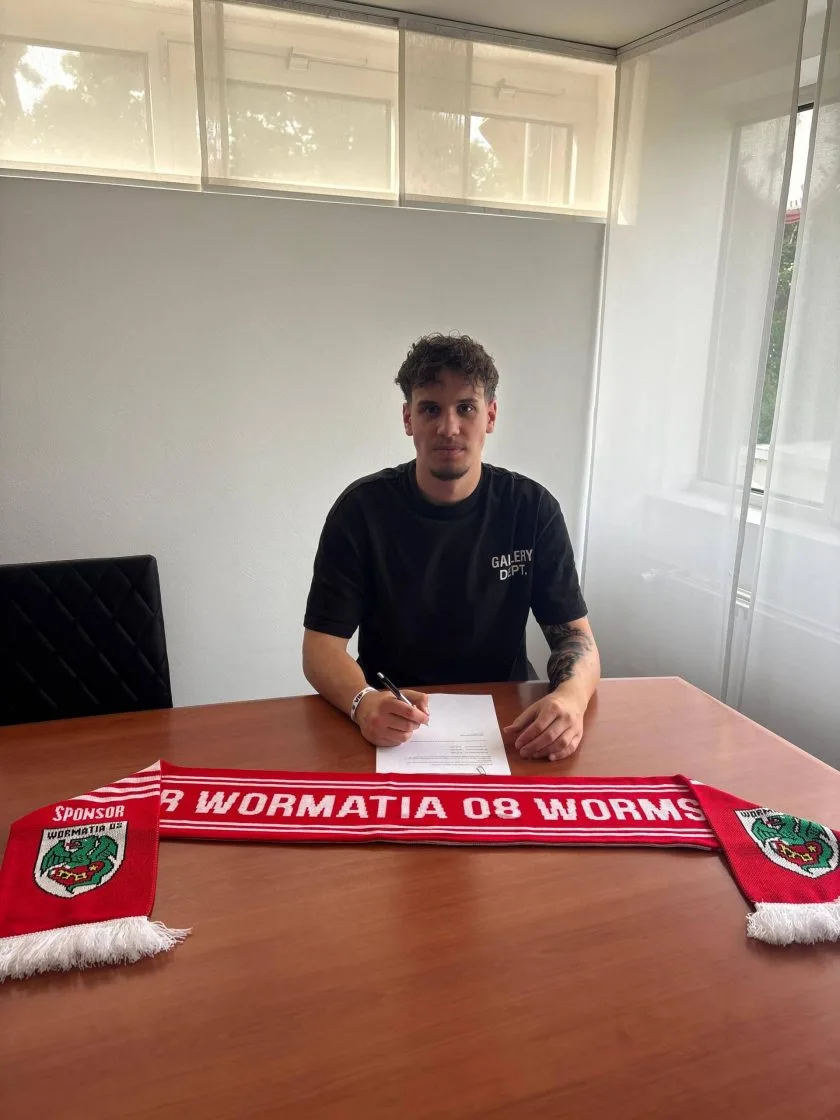 VfR Wormatia verpflichtet Torwart-Talent Tim Nieschler
