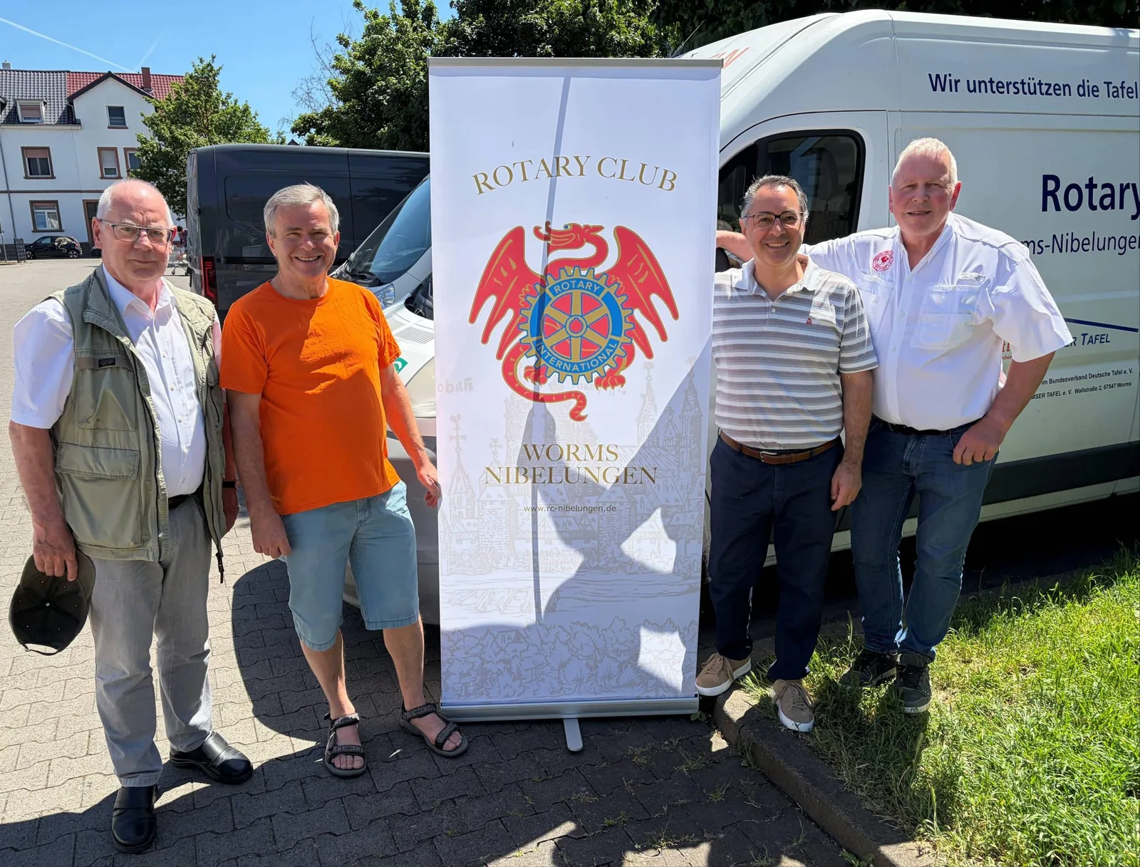 6.500 Euro für die Wormser Tafel: Rotaryclub setzt Zeichen der Solidarität