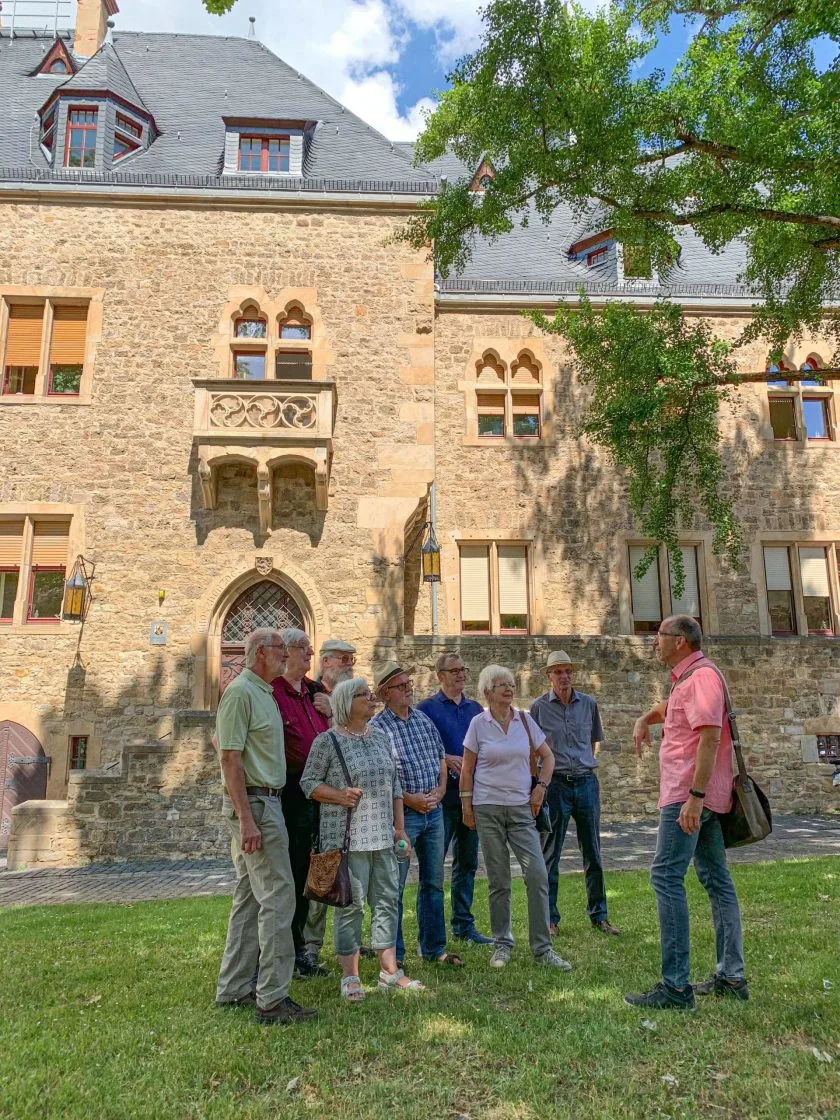 Alzey erleben: Stadtführungen zeigen Geschichte und Sehenswürdigkeiten