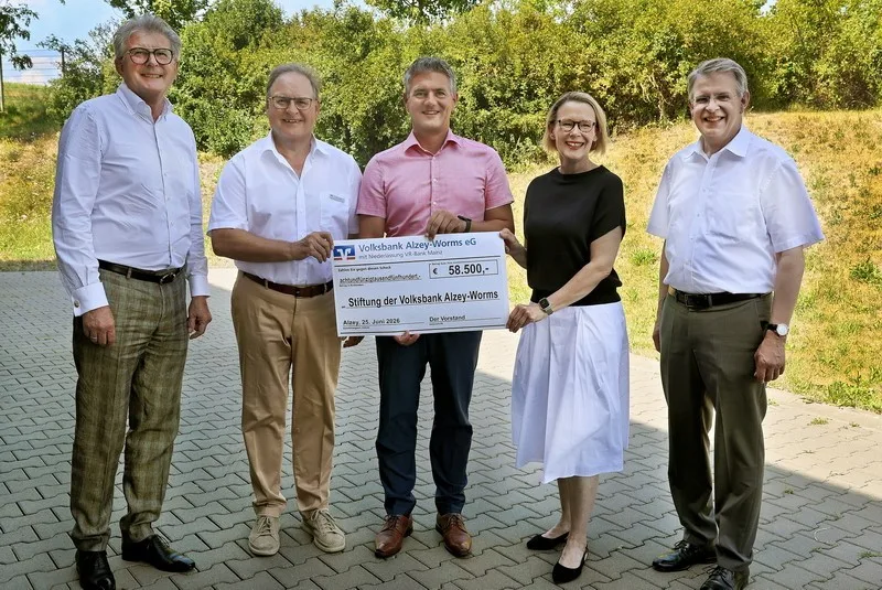 Volksbank-Stiftung unterstützt Kulturpreis und stärkt den Nachwuchs der Feuerwehren