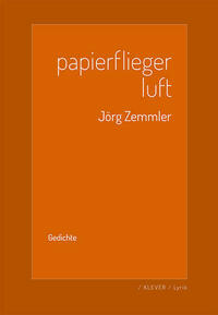 Papierflieger Luft