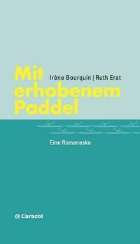 Mit erhobenem Paddel