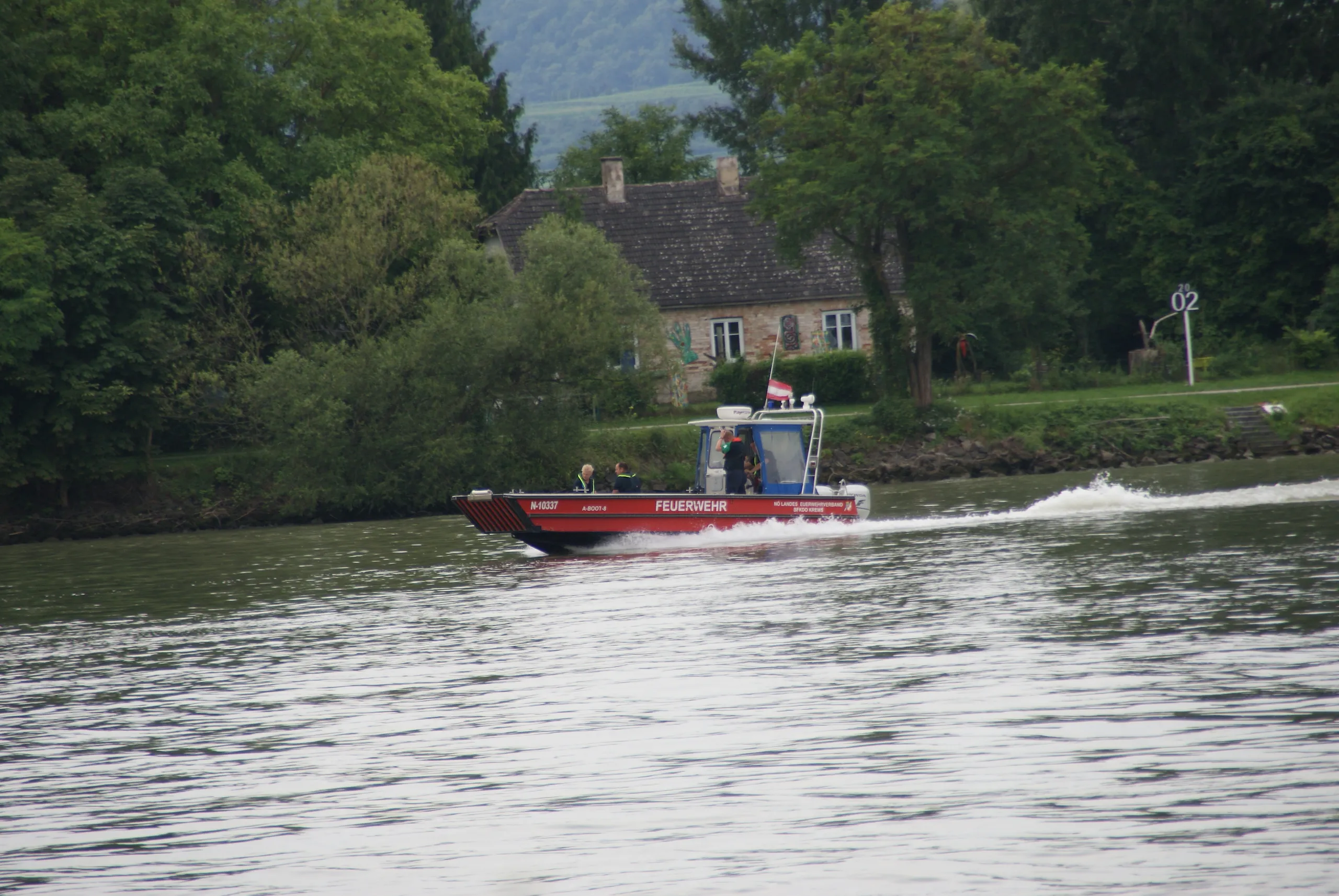 Gallery image 3 - Ausbildungsprüfung Feuerwehrboot in Gold