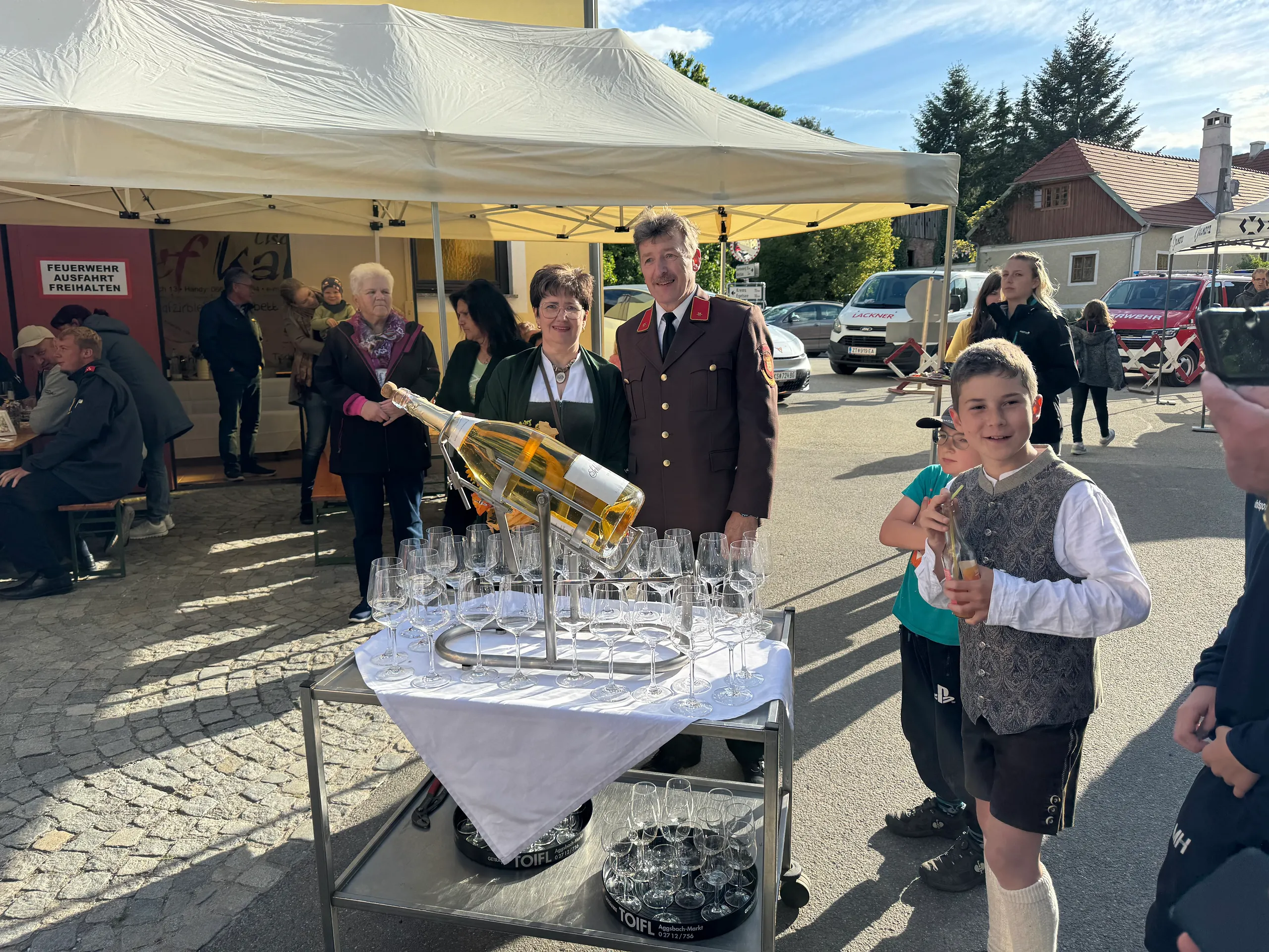 Gallery image 2 - Maifest 2025