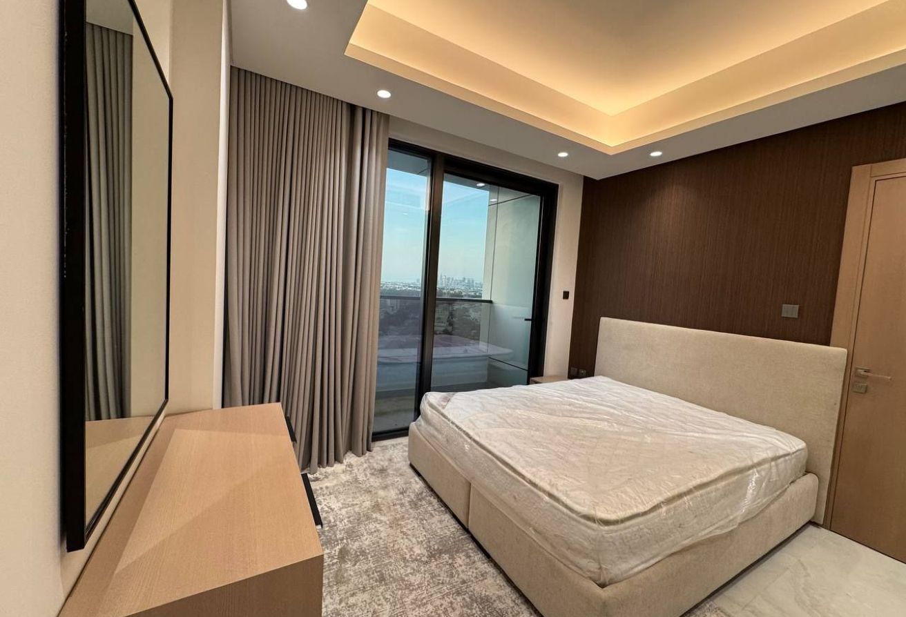 FULLY FURNISHED | FAMILY COMMUNITY | SKYLINE VIEW - 8