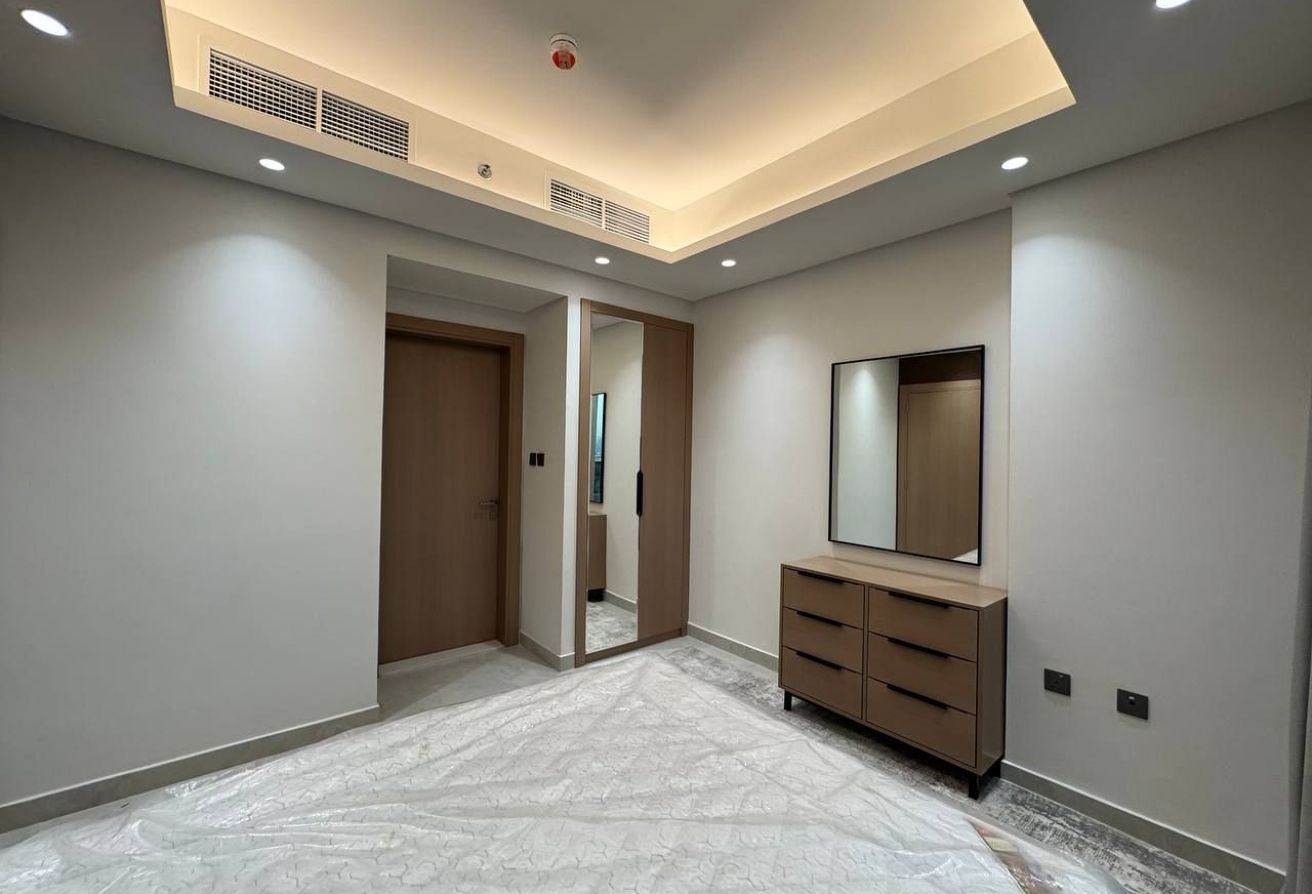 FULLY FURNISHED | FAMILY COMMUNITY | SKYLINE VIEW - 6