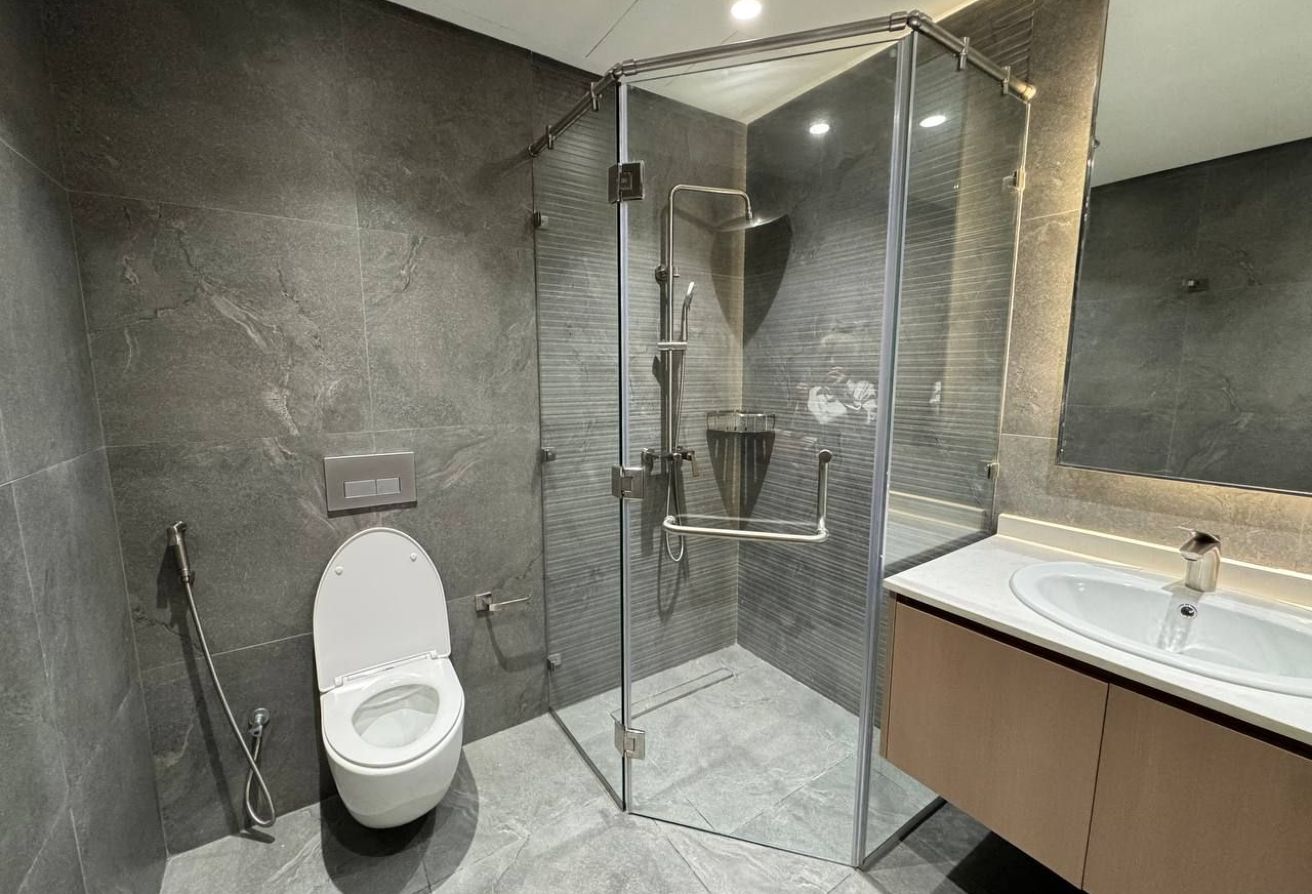 FULLY FURNISHED | FAMILY COMMUNITY | SKYLINE VIEW - 12