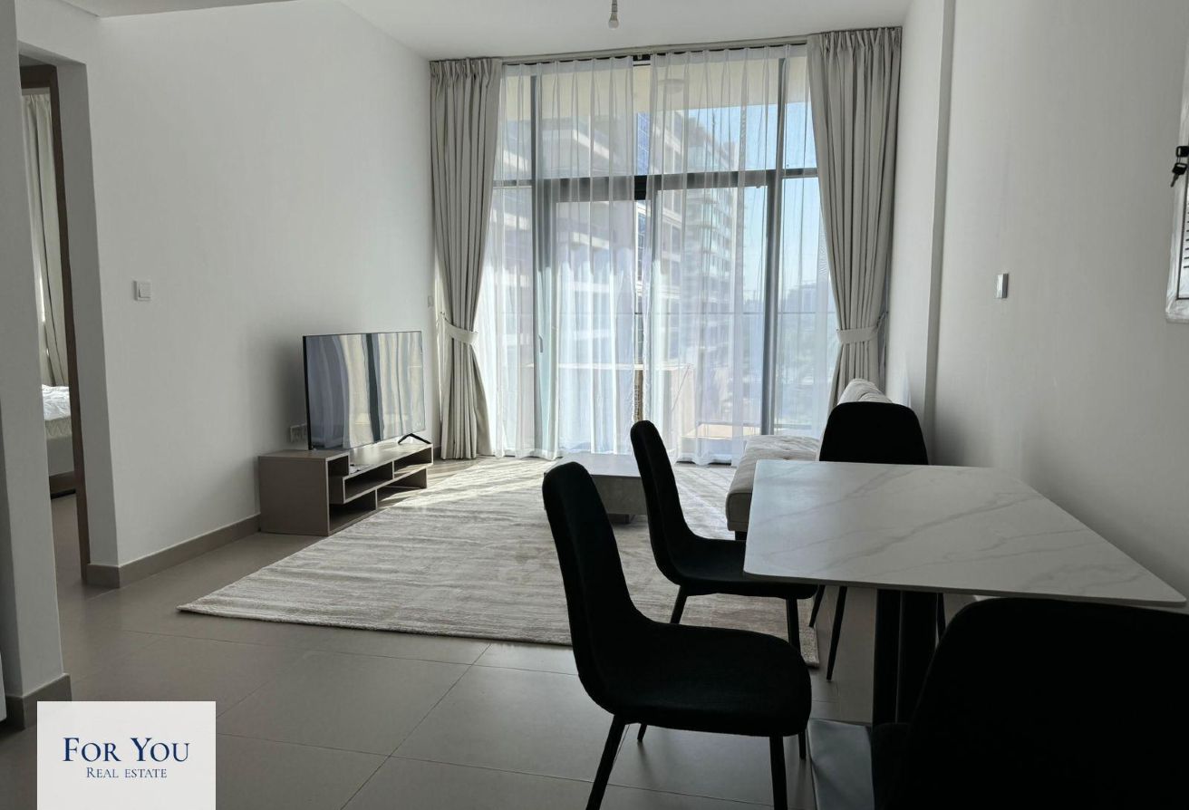 FULLY FURNISHED | PRIME LOCATION | READY TO MOVE - 10