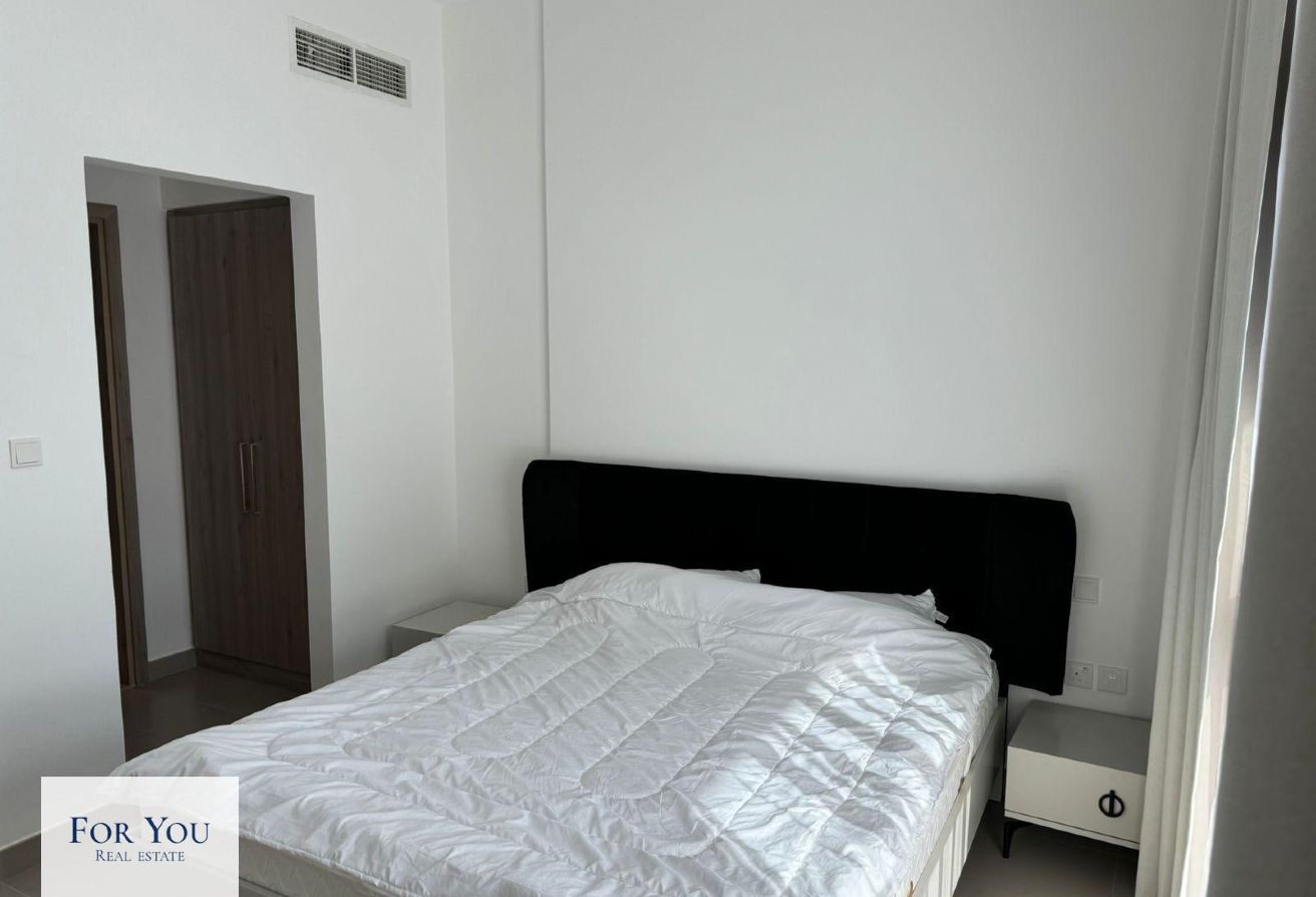 FULLY FURNISHED | PRIME LOCATION | READY TO MOVE - 11