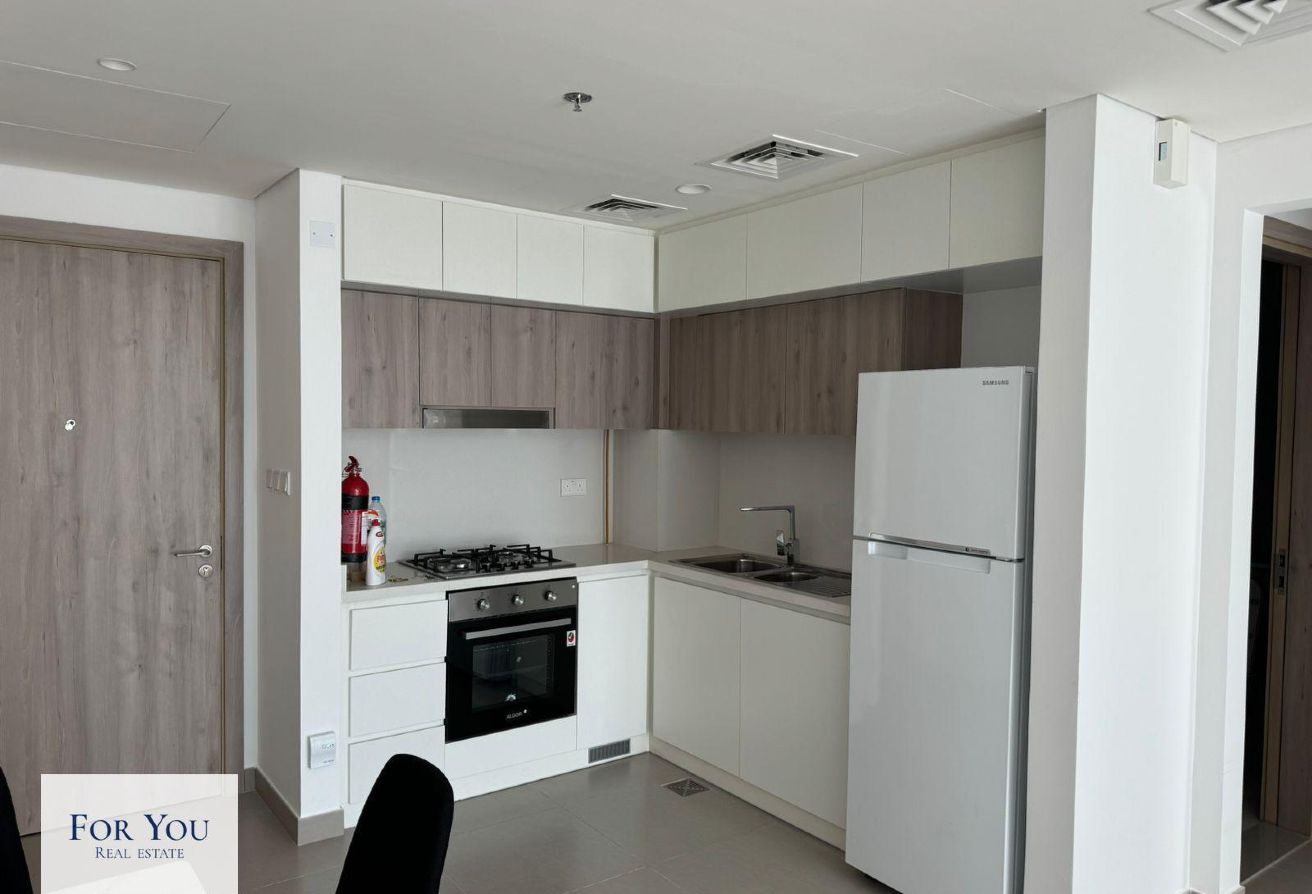 FULLY FURNISHED | PRIME LOCATION | READY TO MOVE - 7