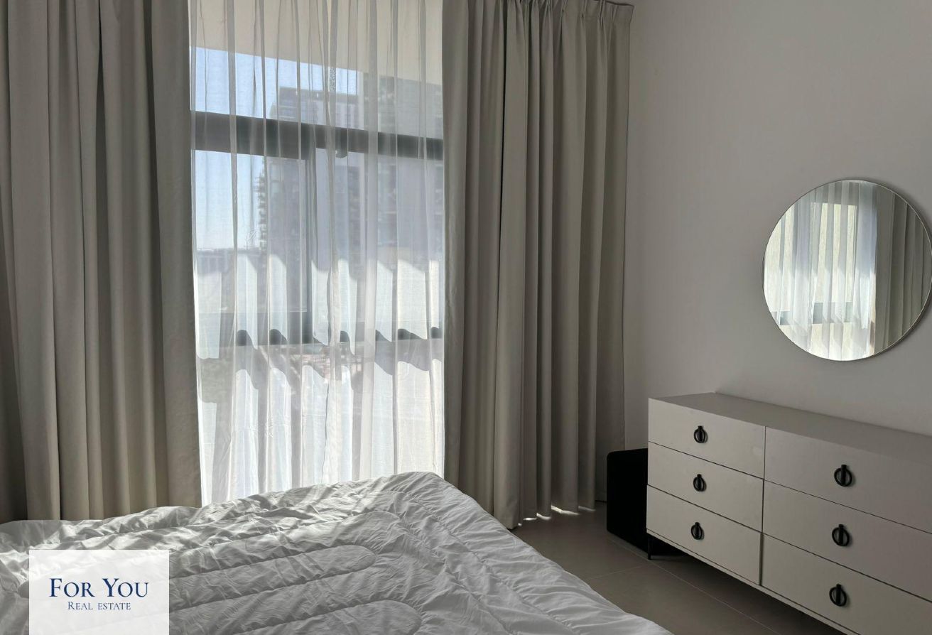 FULLY FURNISHED | PRIME LOCATION | READY TO MOVE - 12