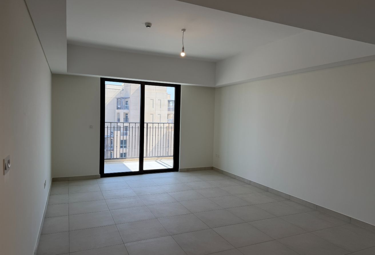 HIGH FLOOR | LARGE WINDOWS | PRESTIGE LOCATION - 5