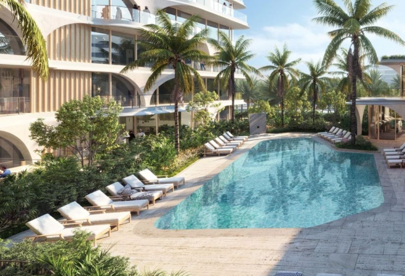 PRIVATE BALCONY | LANDSCAPED GARDENS | BEACHFRONT - 13
