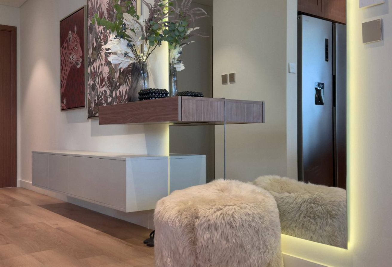 MARINA VIEW | UPGRADED | LUXURY | HIGH FLOOR - 11