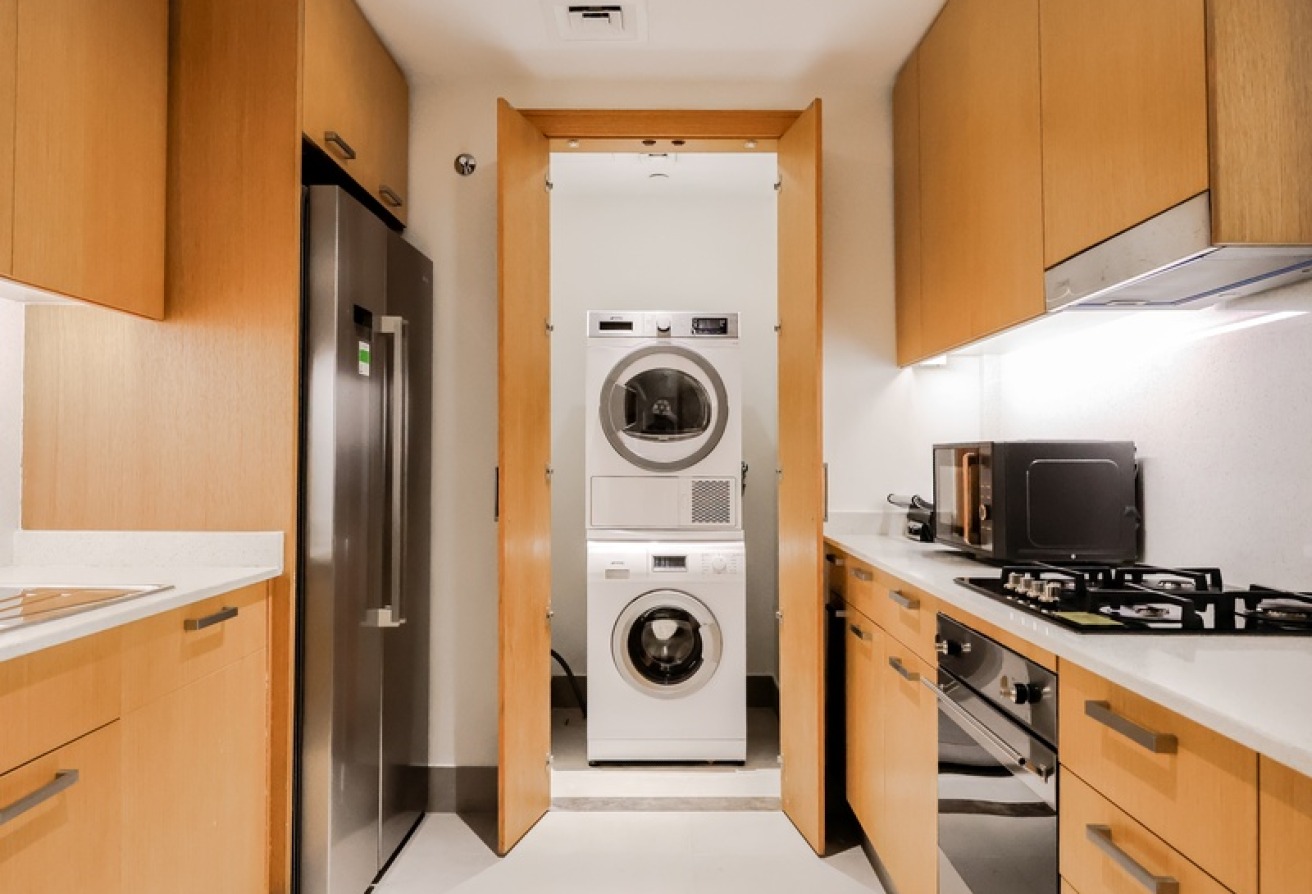 LUXURY 3BR | BURJ KHALIFA VIEW | OPERA GRAND - 10