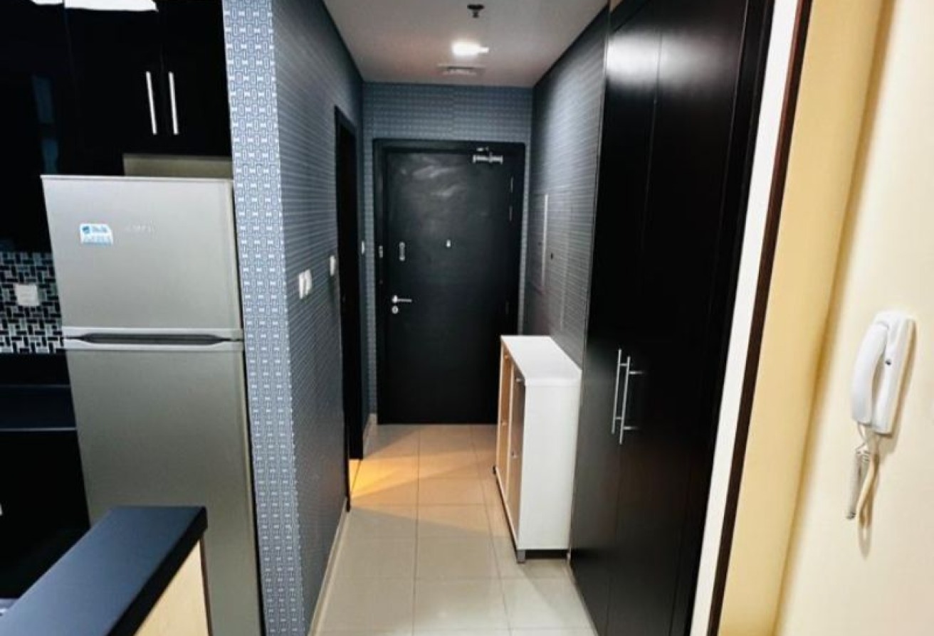 FULLY FURNISHED STUDIO | PREMIUM AMENITIES - 6