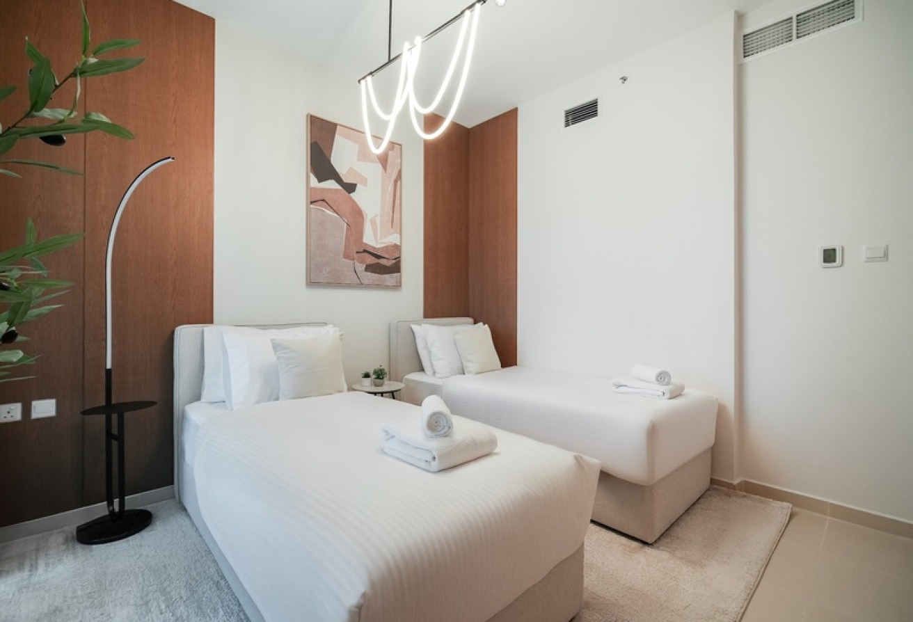 LUXURY 2BR | MARINA SKYLINE VIEWS | ROYAL OCEANIC - 12