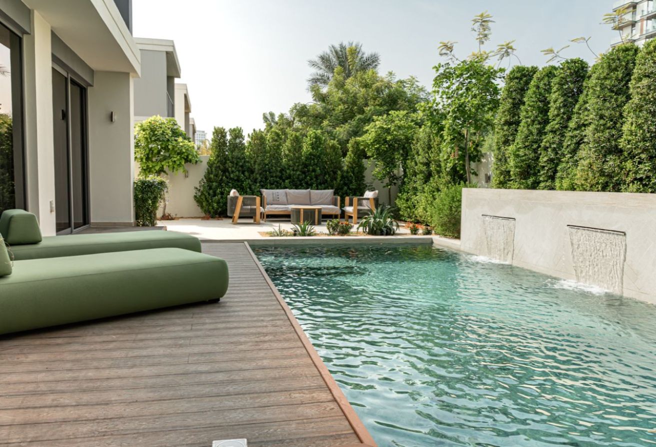 FULLY UPGRADED VILLA | OUTDOOR KITCHEN | GARDEN - 12