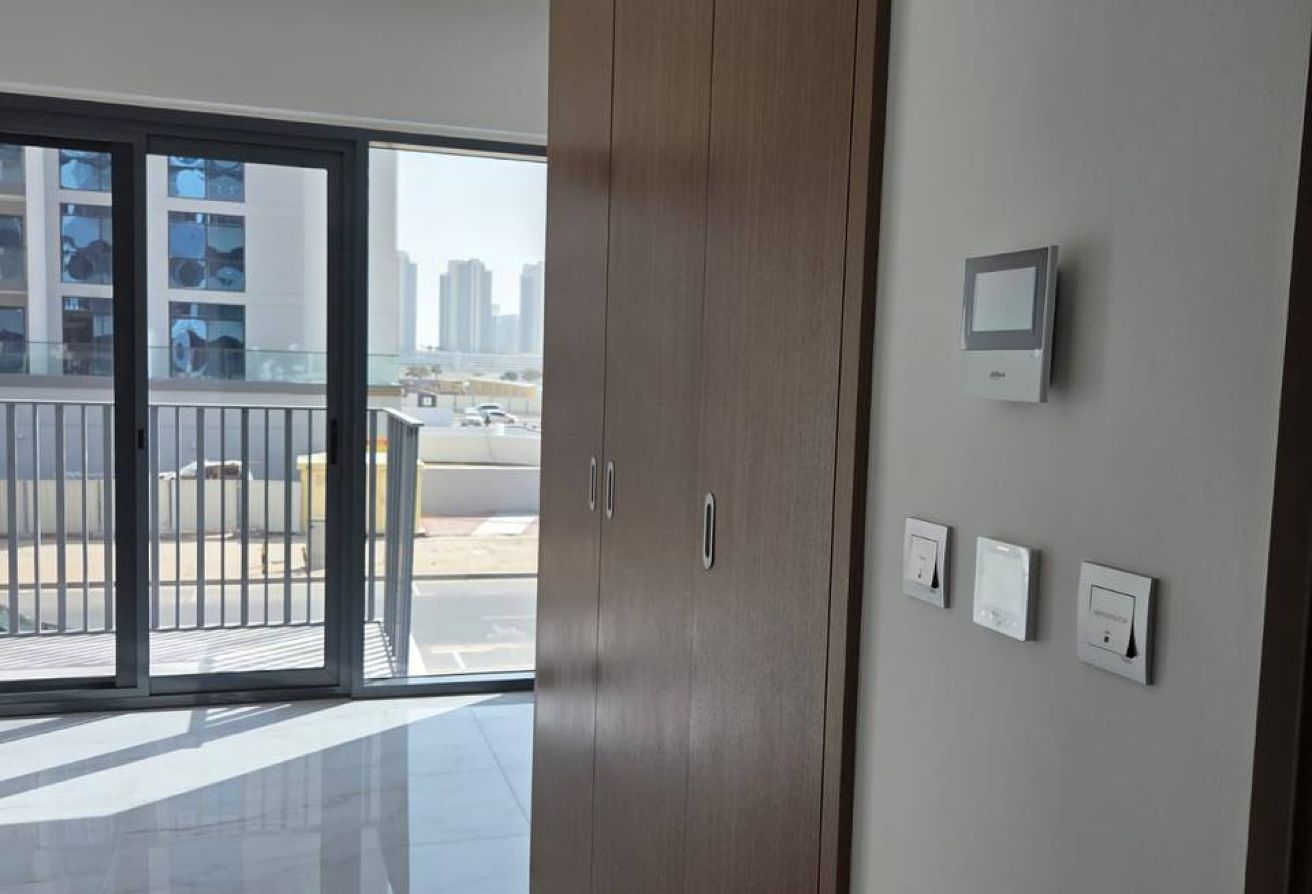 READY TO MOVE | FAMILY COMMUNITY | LAGOON VIEW - 2