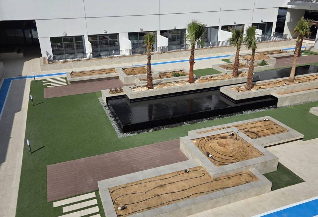 READY TO MOVE | FAMILY COMMUNITY | LAGOON VIEW - 14