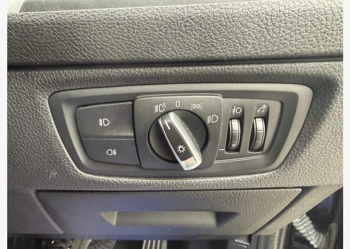 BMW 118I SE AUTO