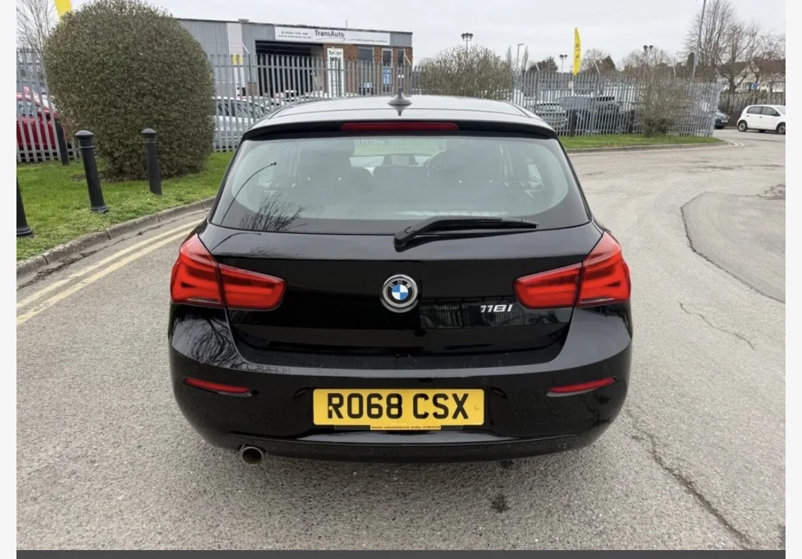 BMW 118I SE AUTO