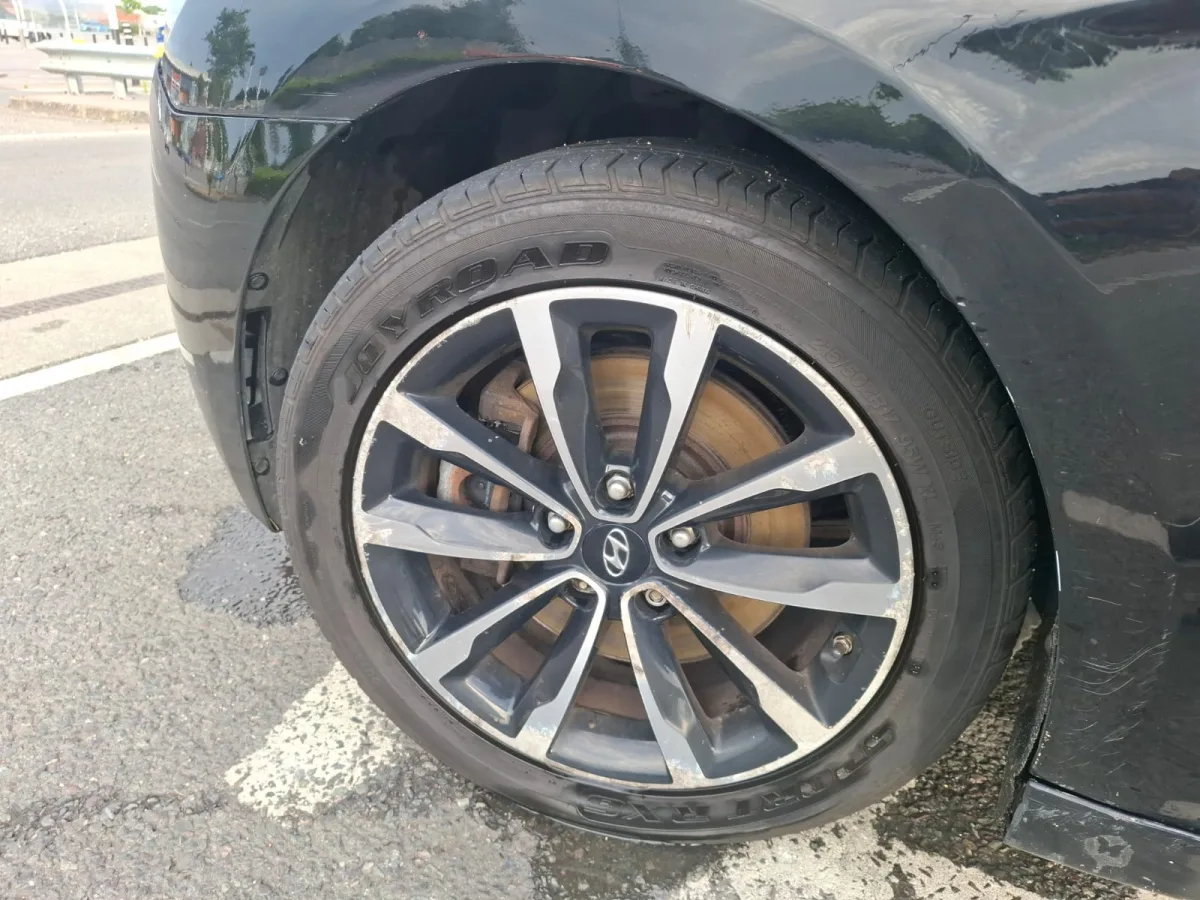 HYUNDAI I40 SE NAV CRDI BLUE DRIVE S-A