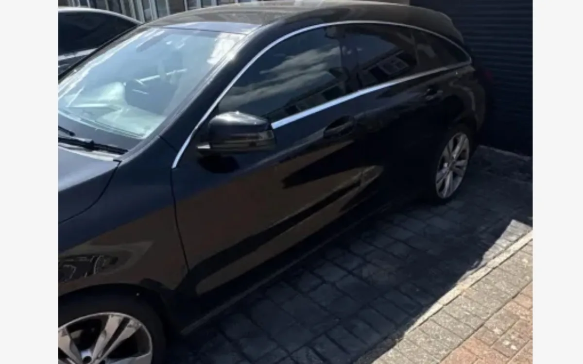 MERCEDES-BENZ CLA180 SPORT AUTO