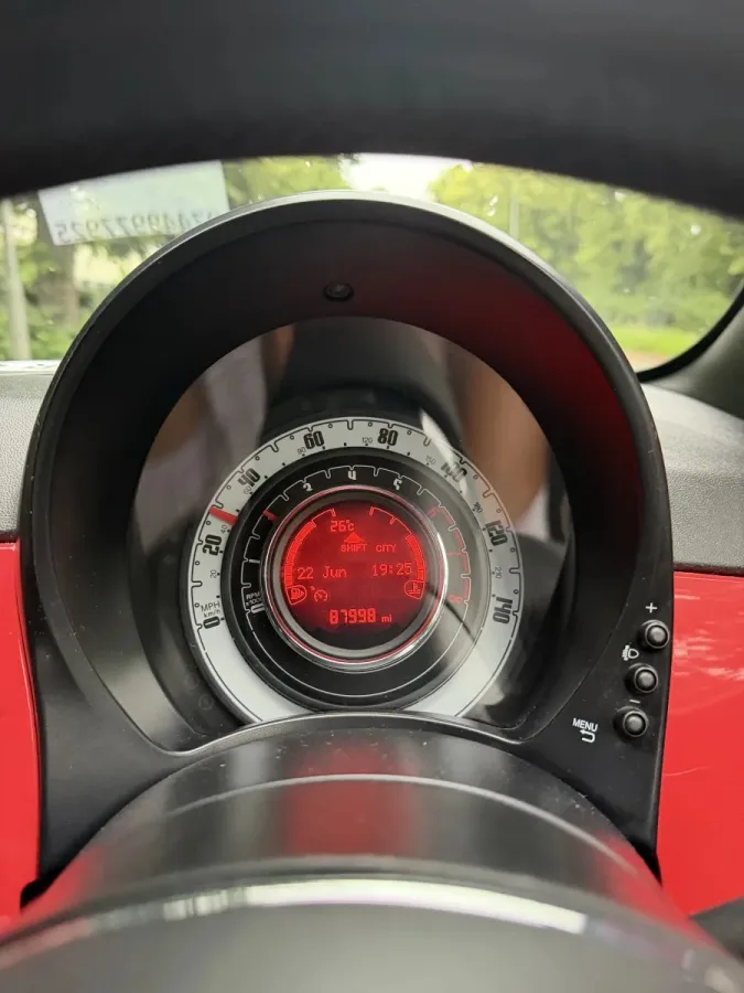 FIAT 500 LOUNGE