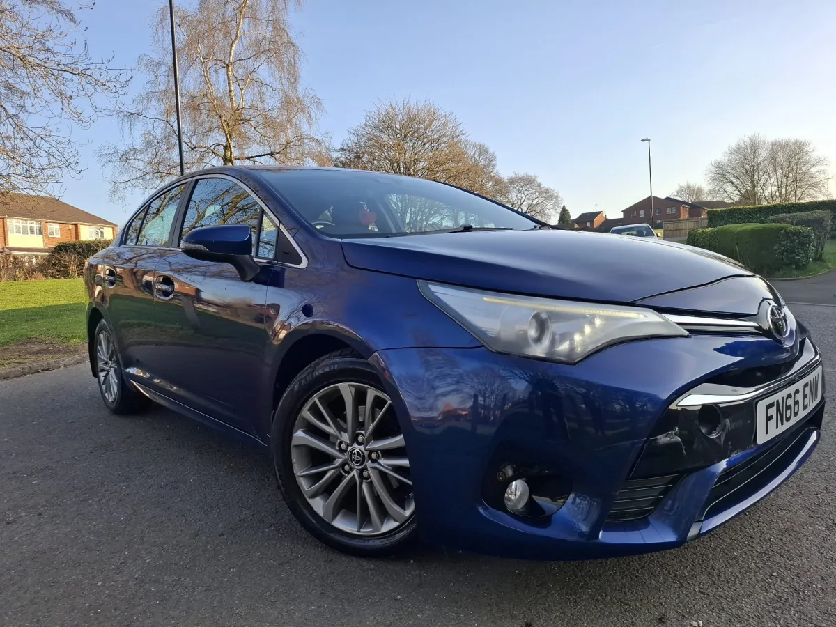 TOYOTA AVENSIS BUSINESS EDITION D-4D