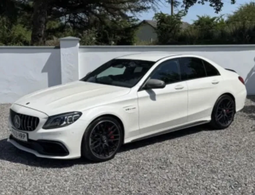MERCEDES-BENZ AMG C63 S AUTO