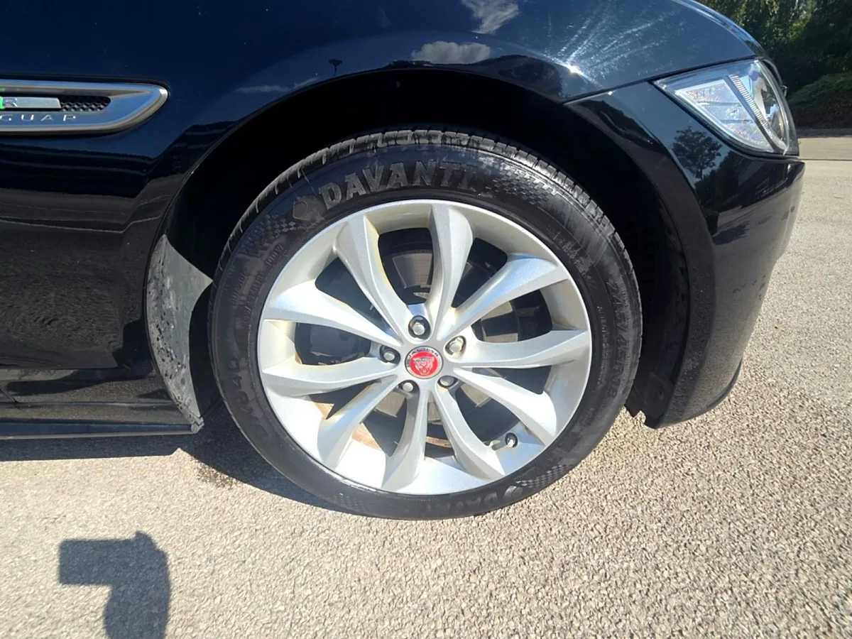 JAGUAR XF R-SPORT D AUTO