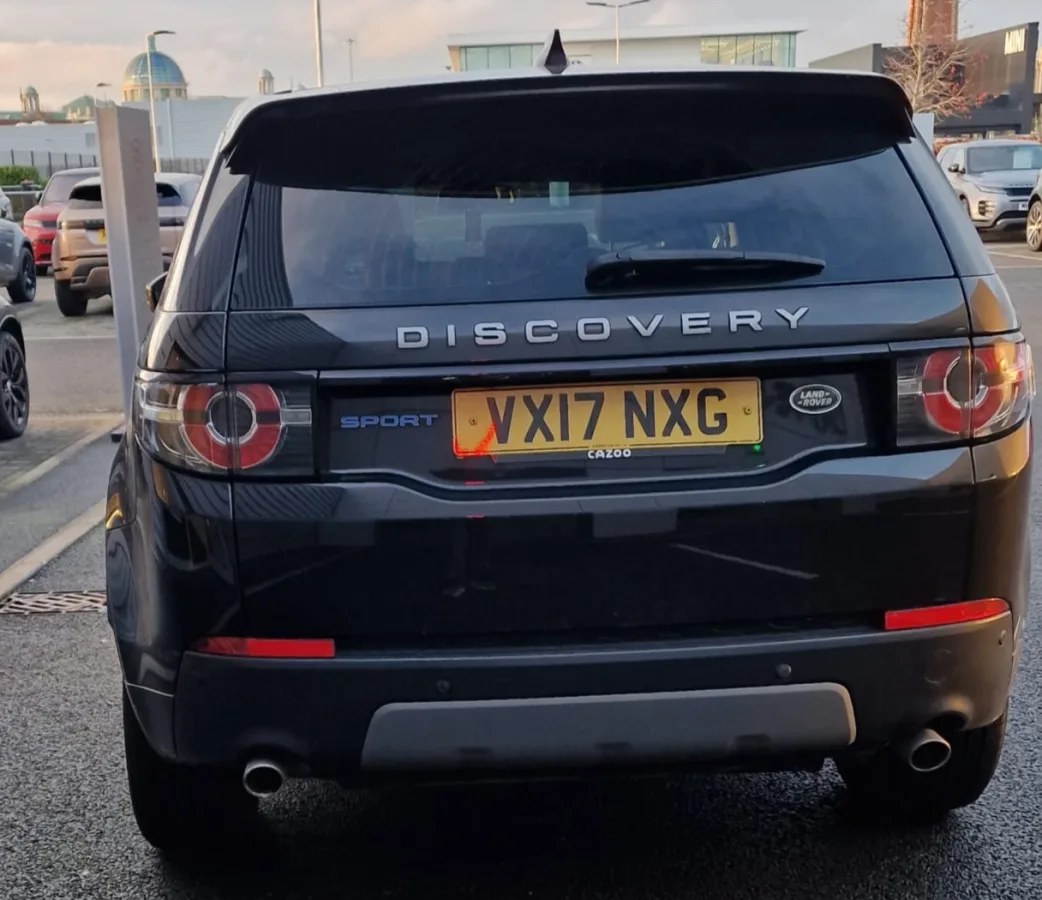 LAND ROVER DISCOVERY SPORT SE TECH TD4
