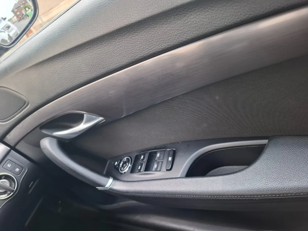 HYUNDAI I40 SE NAV CRDI BLUE DRIVE S-A