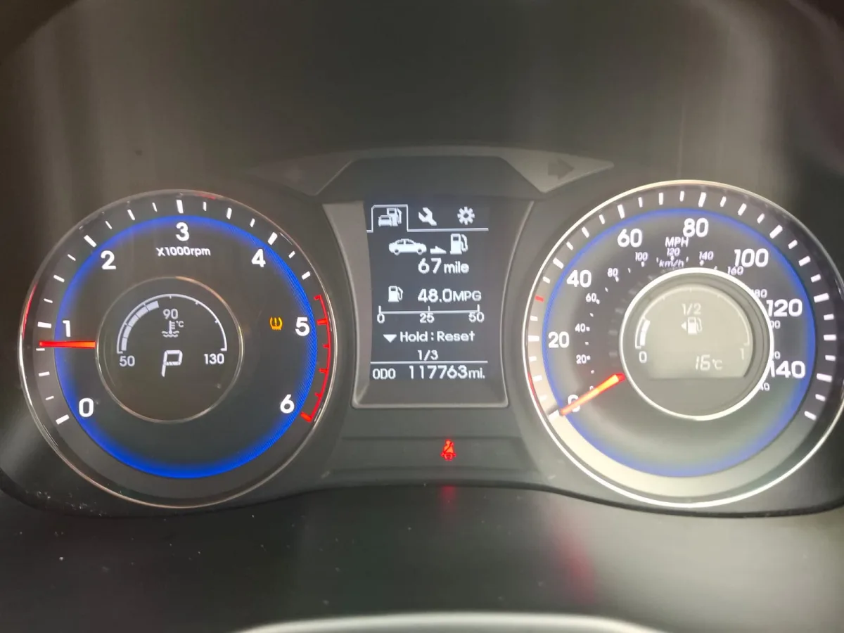 HYUNDAI I40 SE NAV CRDI BLUE DRIVE S-A