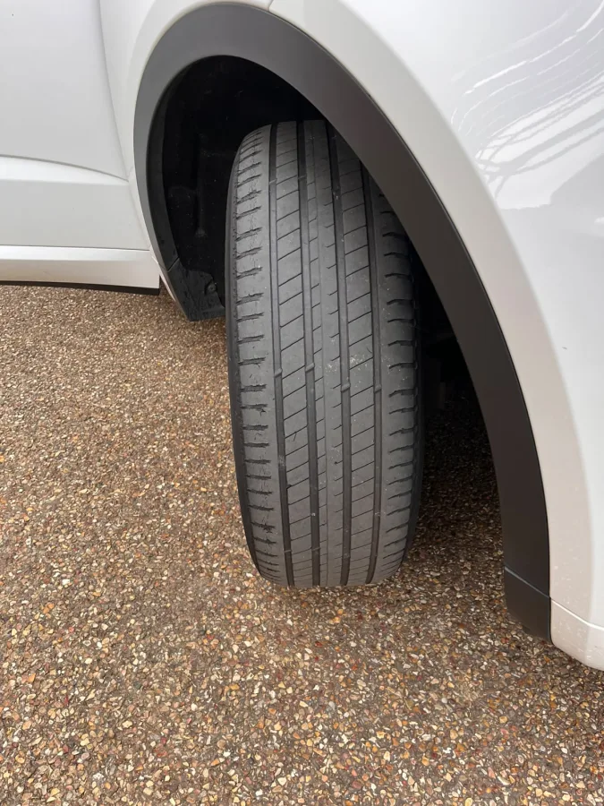 JAGUAR E-PACE R-DYNAMIC D 4X2