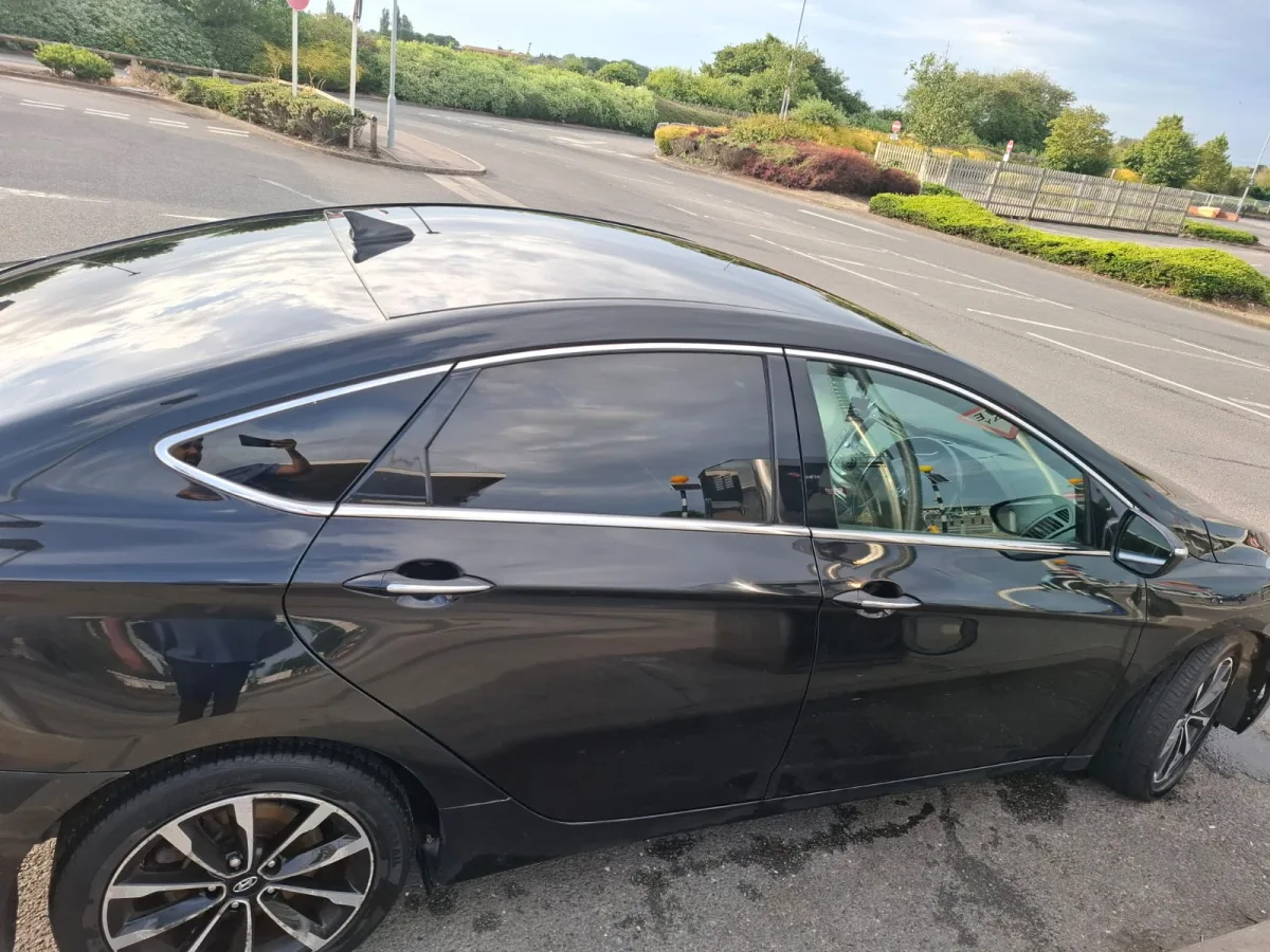 HYUNDAI I40 SE NAV CRDI BLUE DRIVE S-A