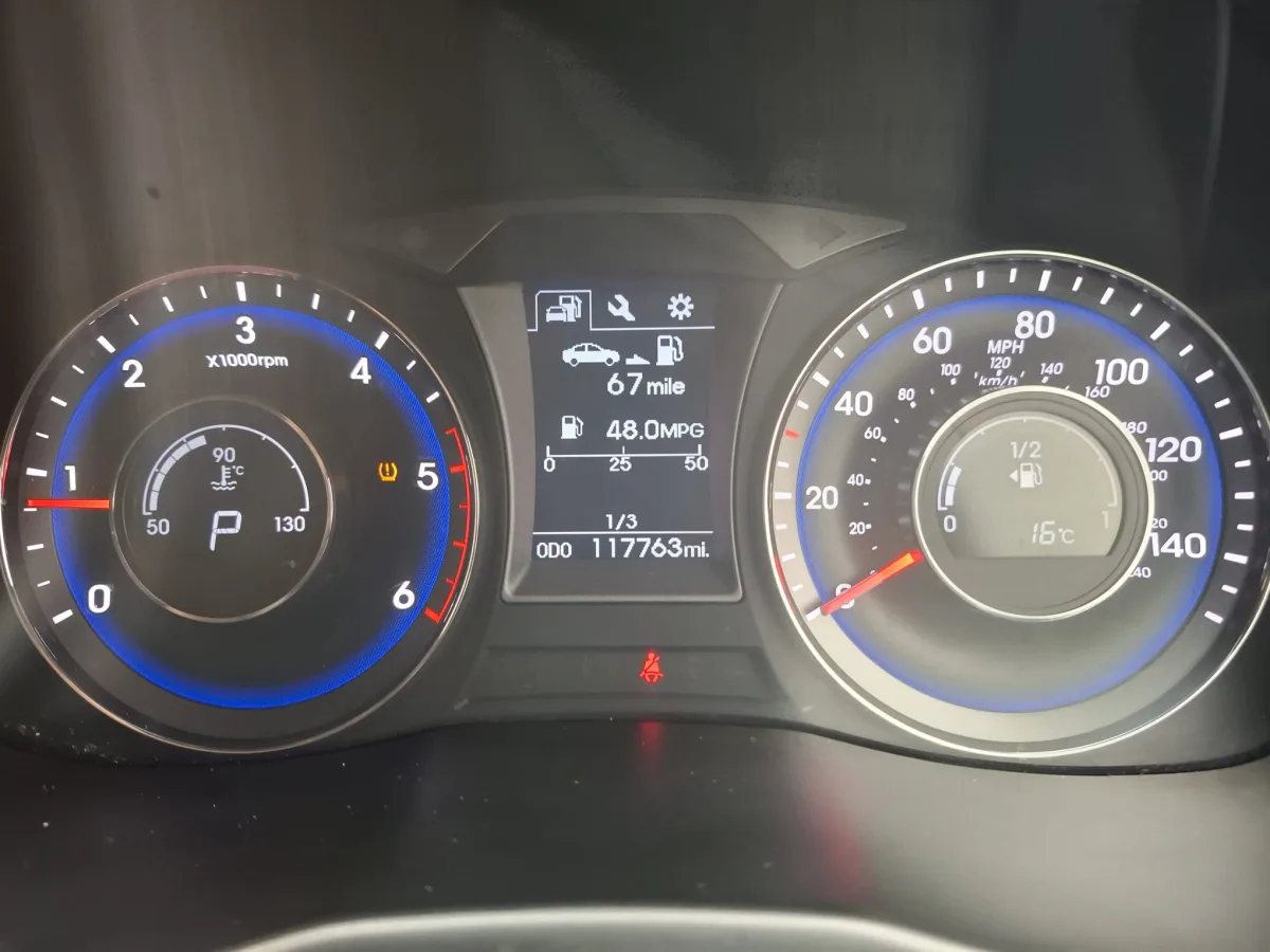 HYUNDAI I40 SE NAV CRDI BLUE DRIVE S-A