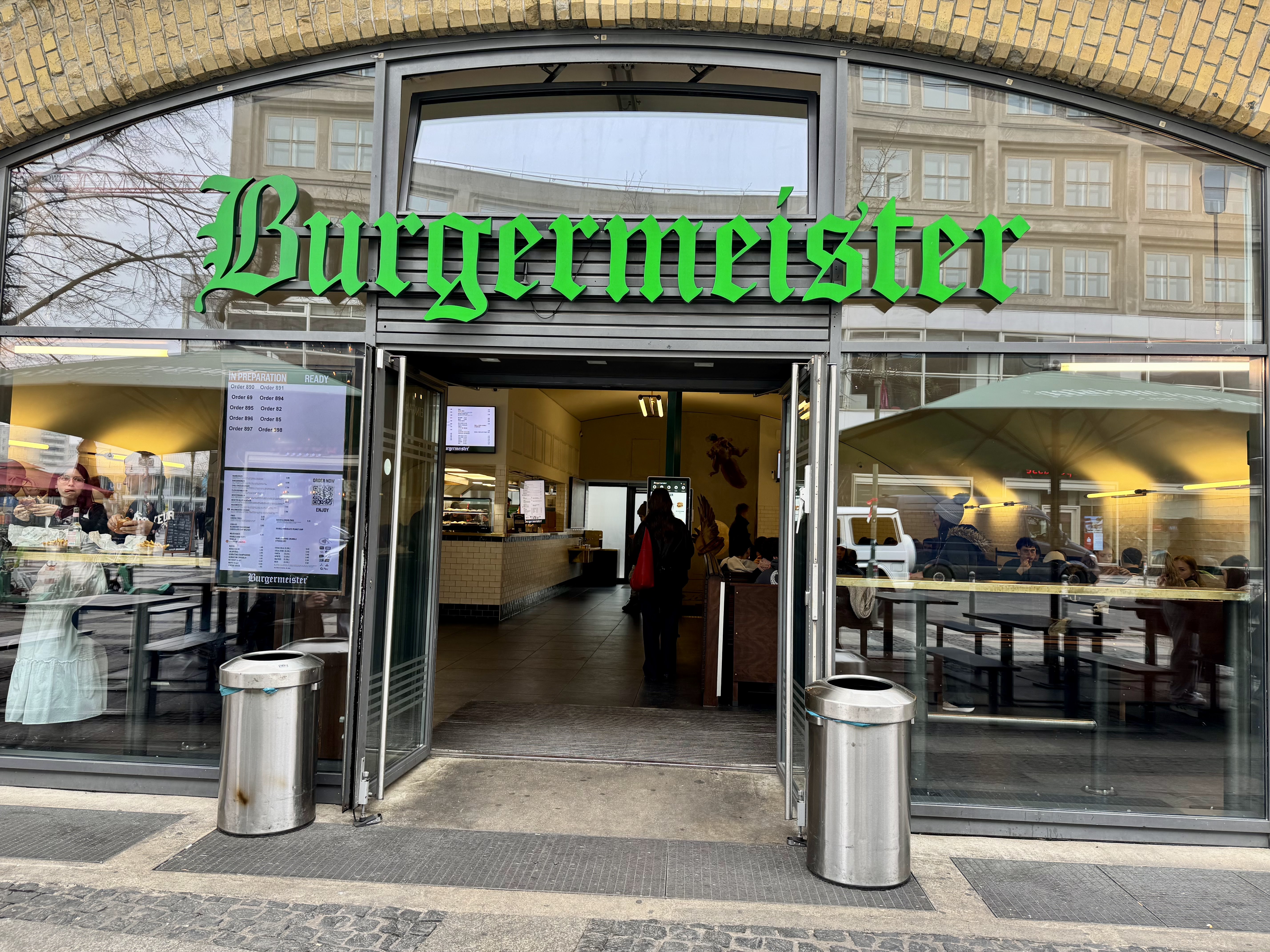 Burgermeister Alexanderplatz