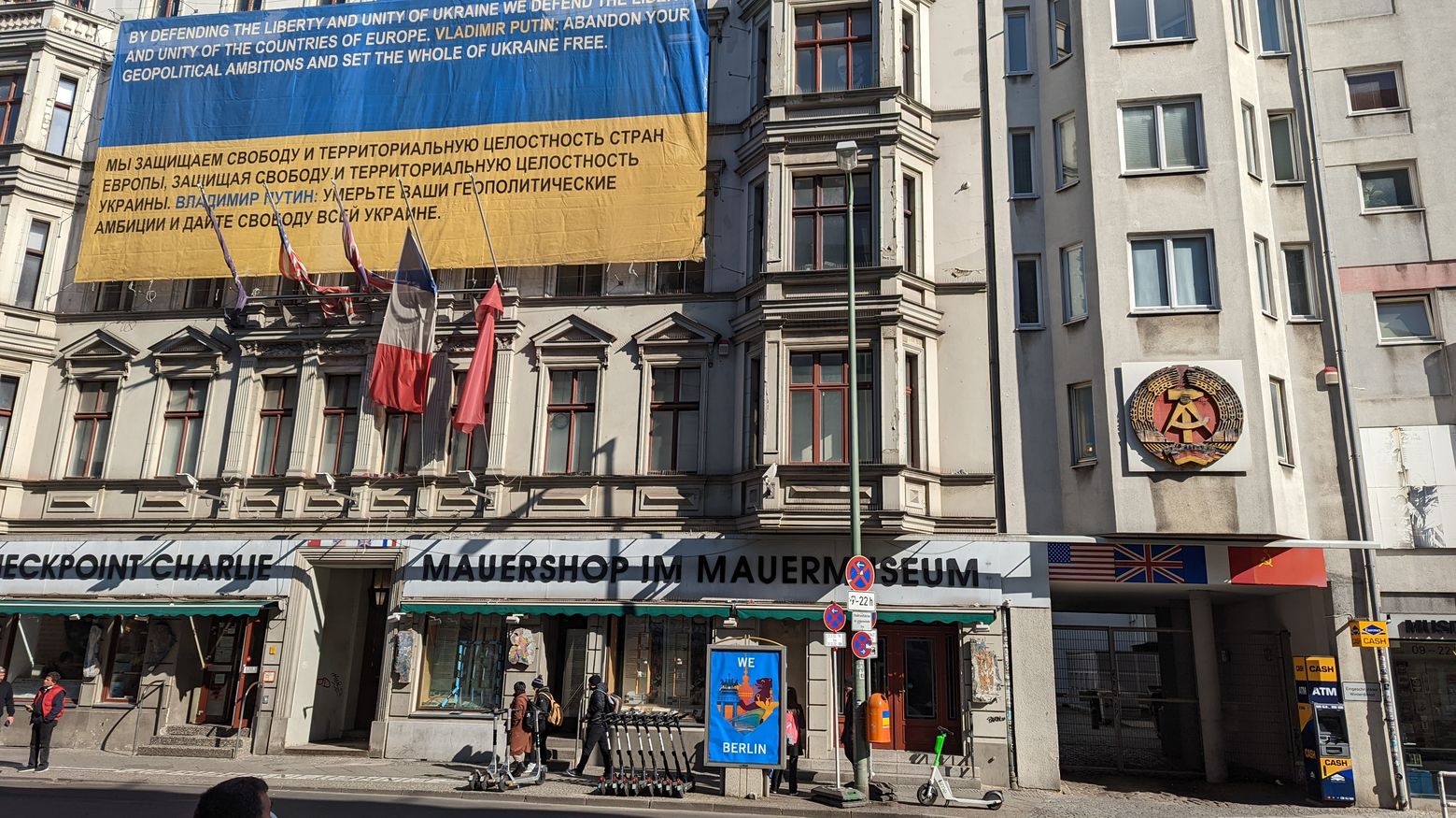 Wall Museum - Checkpoint Charlie