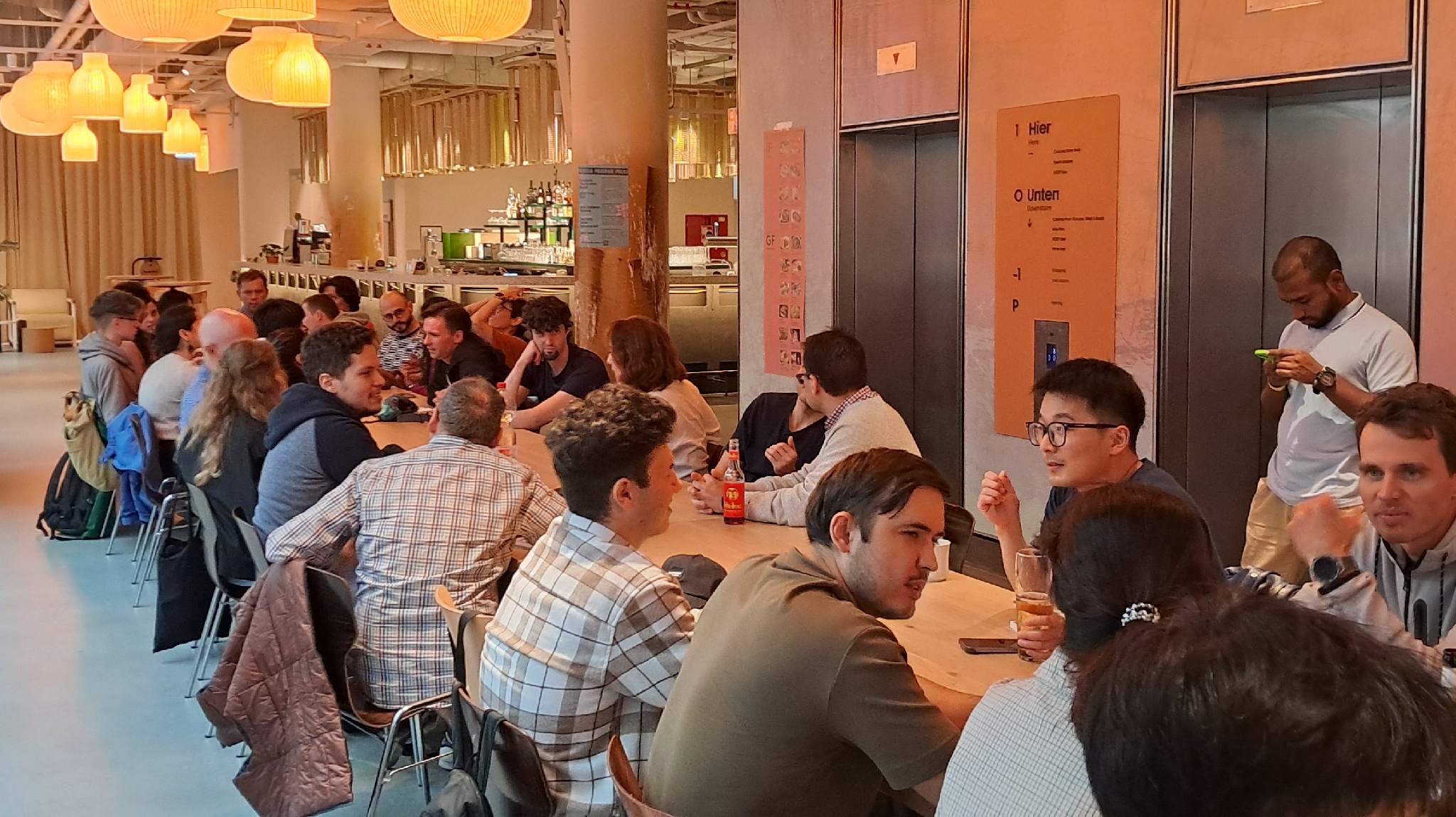 Lasst uns treffen und Deutsch sprechen