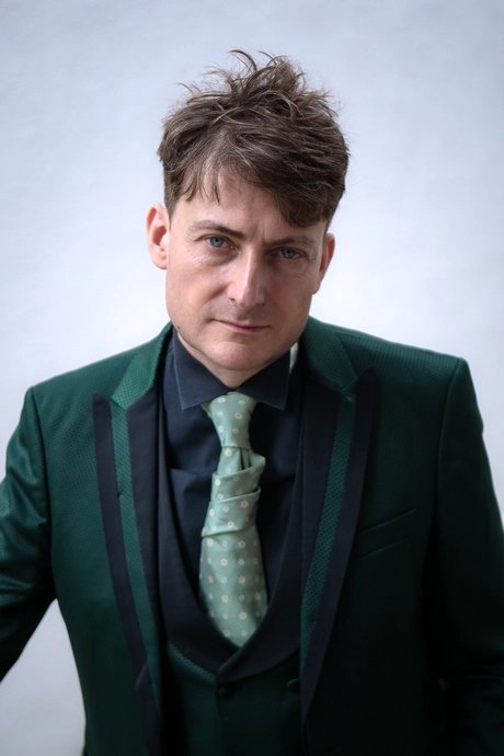 Sebastian Krämer - Gesänge auf der Falltür