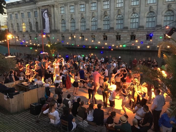 Lindy Hop | Swing Dance Classes in Kreuzberg / Classes every Tuesday